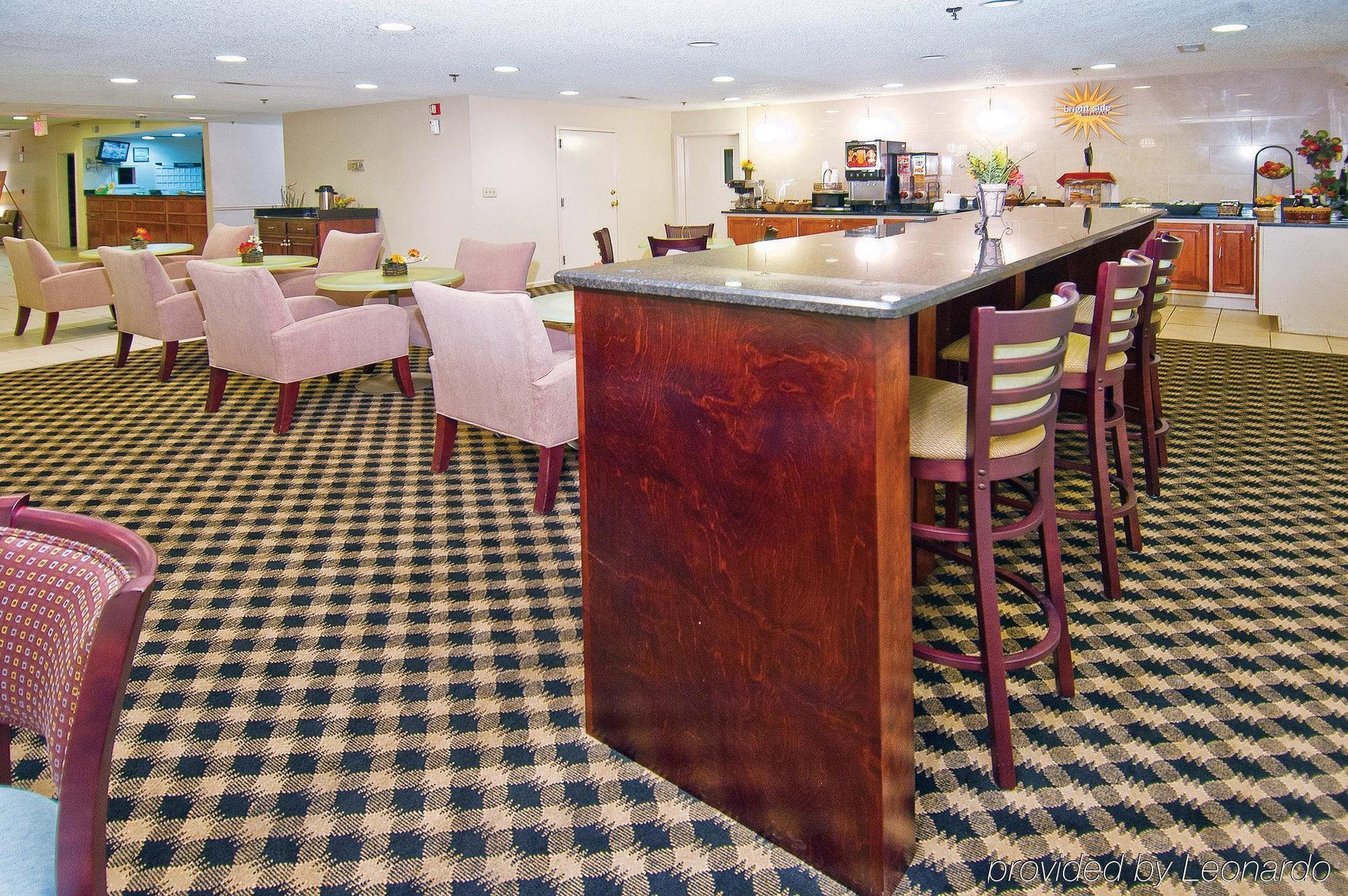La Quinta Inn By Wyndham Decatur Alabama Экстерьер фото